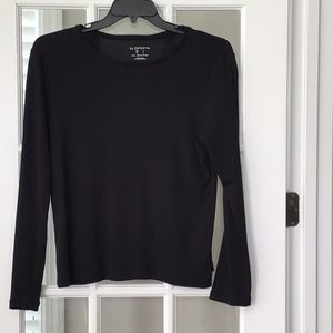 Liz Claiborne long sleeve tee